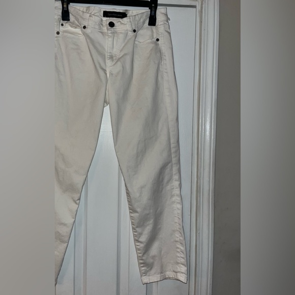 Calvin Klein White Jeans, Skinny Crop, Size 10 - Picture 1 of 7